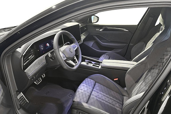 Volkswagen Passat 4 of 5