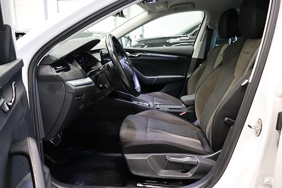 Skoda Octavia Scout 7 of 28