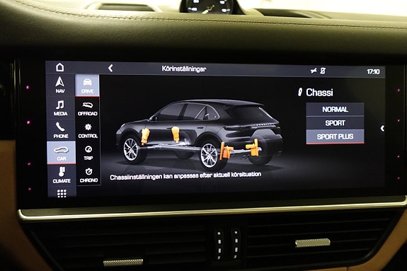 Porsche Cayenne 15 of 30