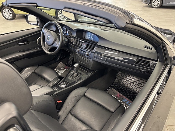 BMW 325i 10 of 17