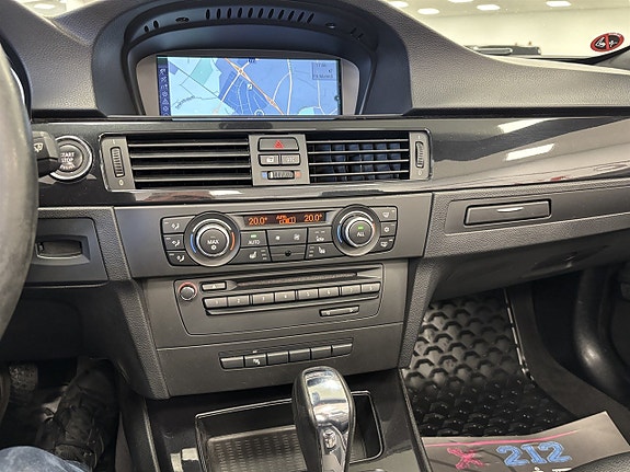 BMW 325i 12 of 17