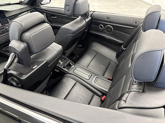 BMW 325i 7 of 17