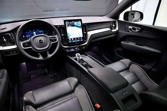 Volvo XC60 16 of 29