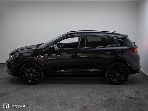 Opel Grandland X 3 of 5