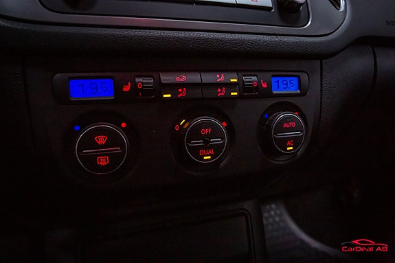 Volkswagen Tiguan 22 of 25