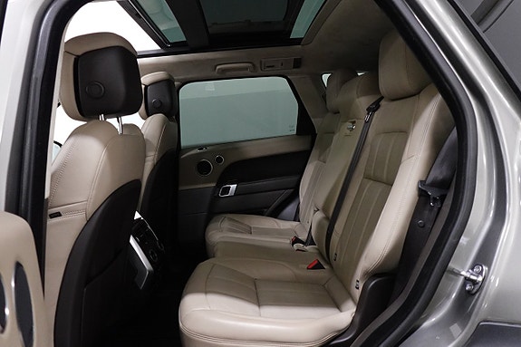 Land Rover Range Rover Sport 5 of 5
