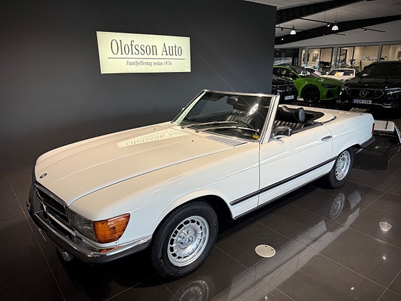 Mercedes-Benz SL350 9 of 26