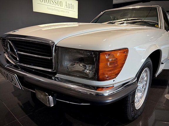Mercedes-Benz SL350 19 of 26