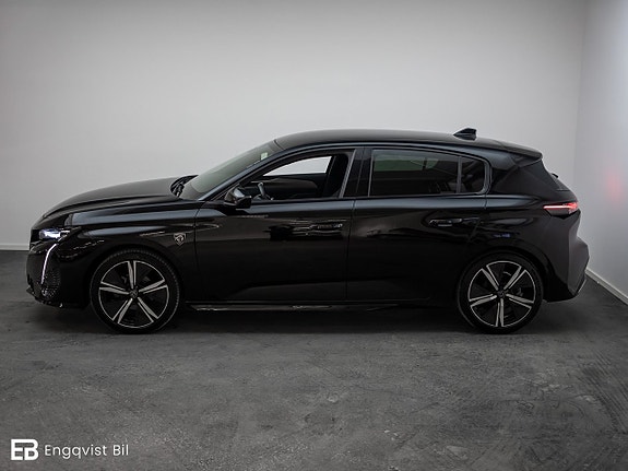 Peugeot 308 3 of 5