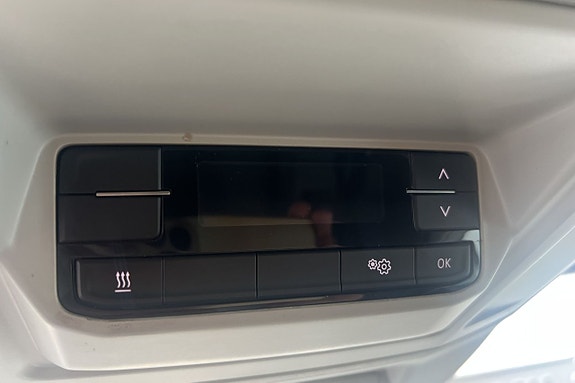 Volkswagen Crafter 10 of 13