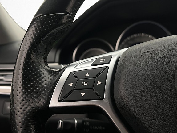Mercedes-Benz E220 11 of 29