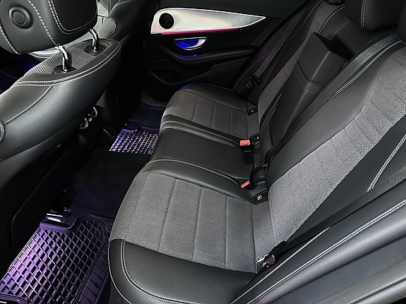 Mercedes-Benz E200 d 17 of 18