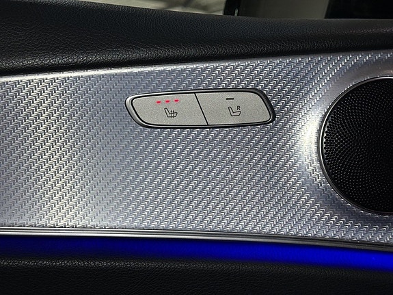 Mercedes-Benz E200 d 16 of 18