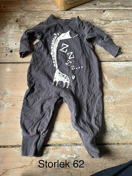 Product image 36 of 57