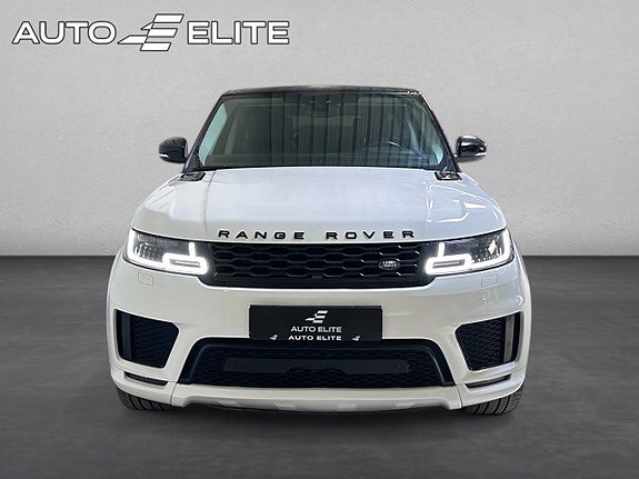 Land Rover Range Rover Sport 11 of 27