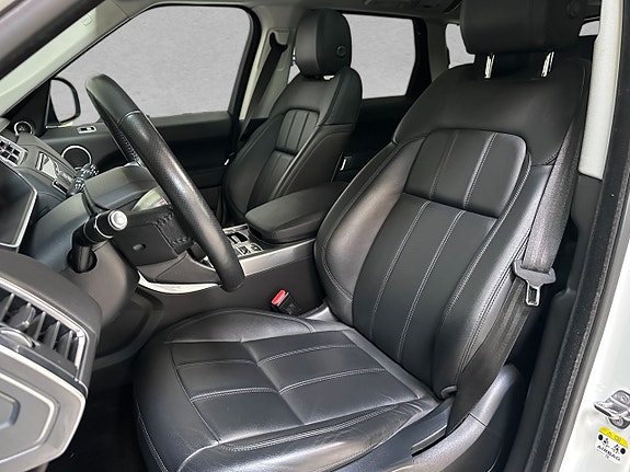 Land Rover Range Rover Sport 12 of 27