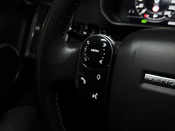 Land Rover Range Rover Sport 20 of 27