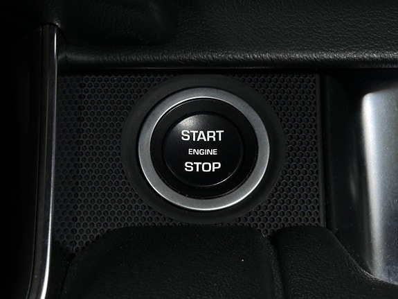 Land Rover Range Rover Sport 21 of 27