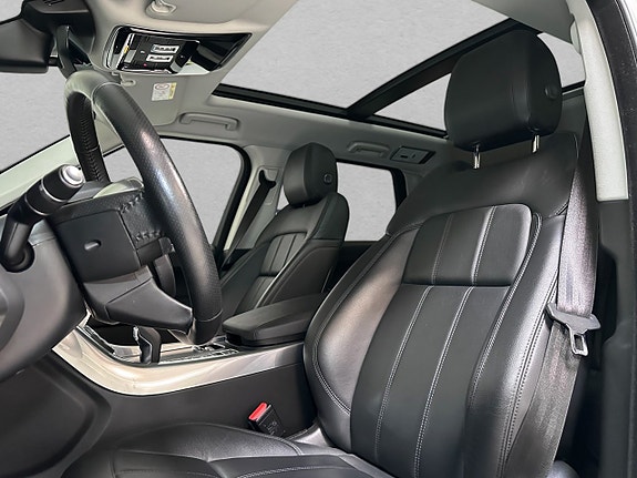 Land Rover Range Rover Sport 13 of 27