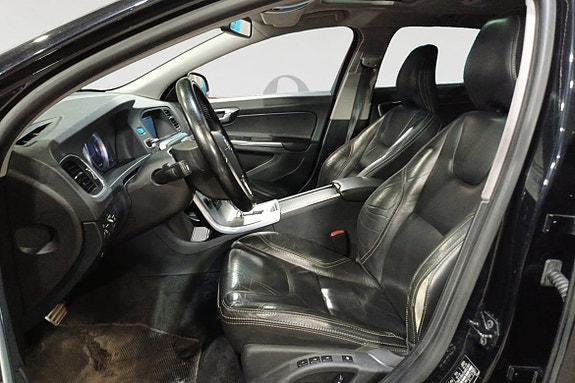 Volvo V60 3 of 18