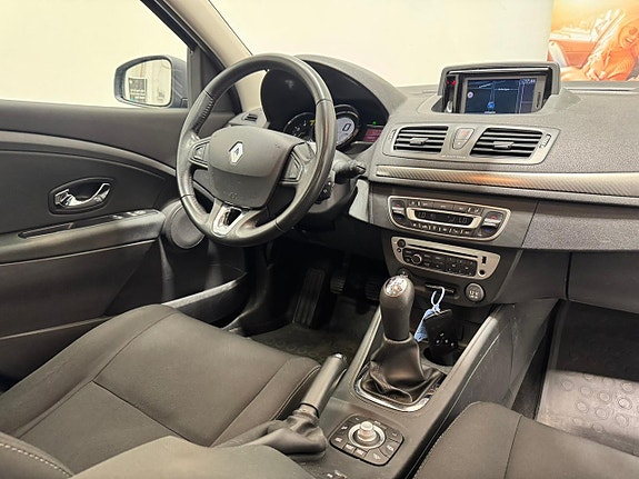 Renault Megane 2 of 5