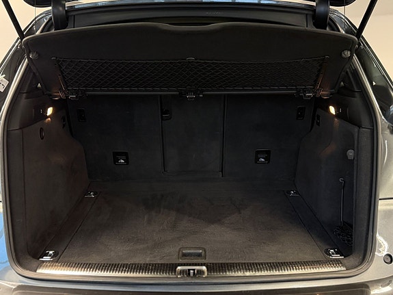 Audi SQ5 9 of 27