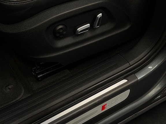 Audi SQ5 15 of 27