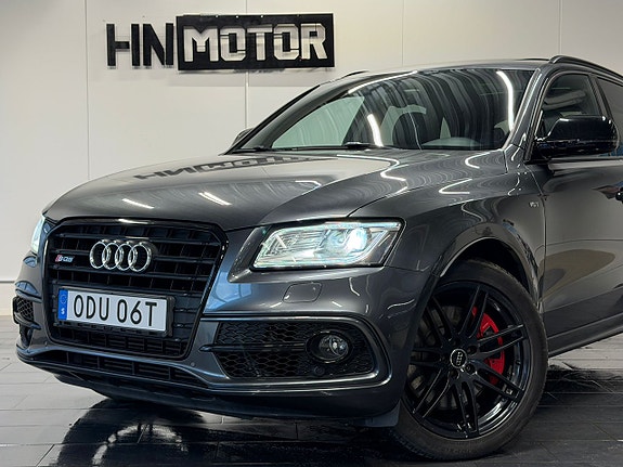 Audi SQ5 2 of 27
