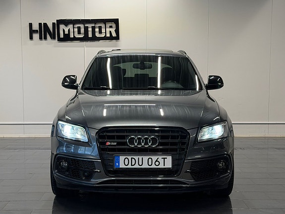 Audi SQ5 3 of 27