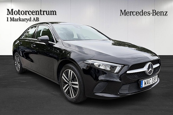 Mercedes-Benz A250 e 2 of 12