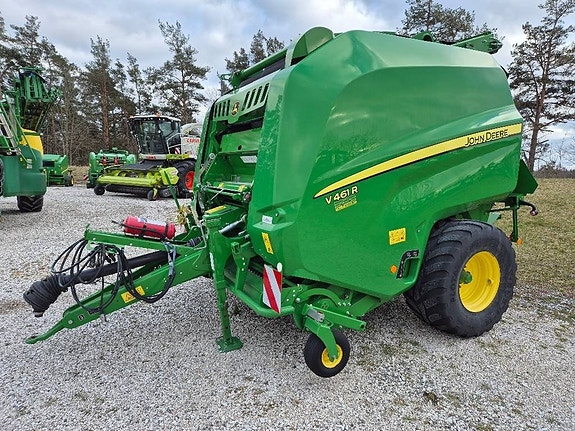 John Deere V461R Endast 9825 Balar