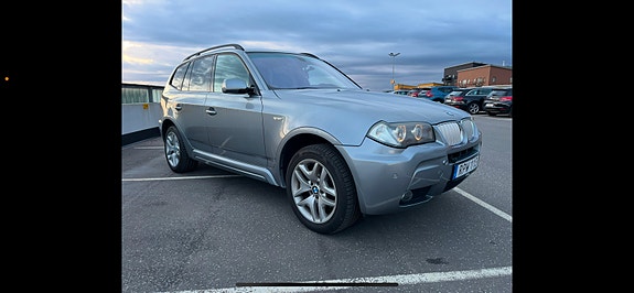 BMW X3 5 of 9