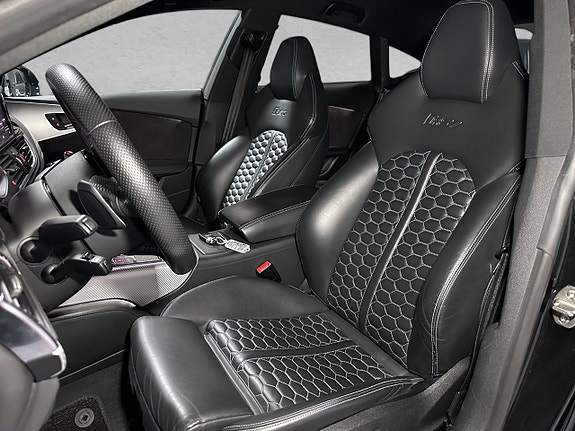 Audi RS7 14 of 30