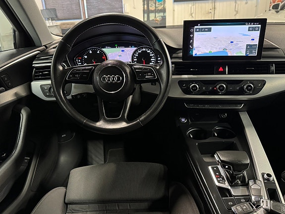 Audi A4 10 of 27