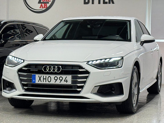Audi A4 3 of 27