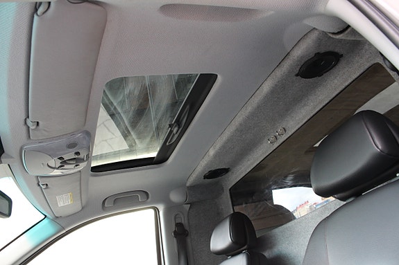 Mercedes-Benz Vito 122 16 of 30
