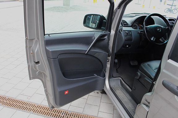 Mercedes-Benz Vito 122 22 of 30