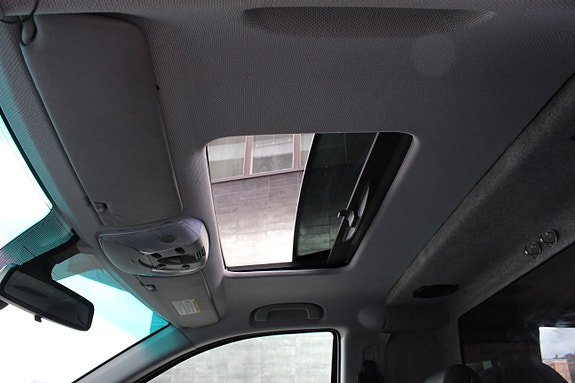 Mercedes-Benz Vito 122 18 of 30