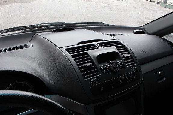 Mercedes-Benz Vito 122 15 of 30