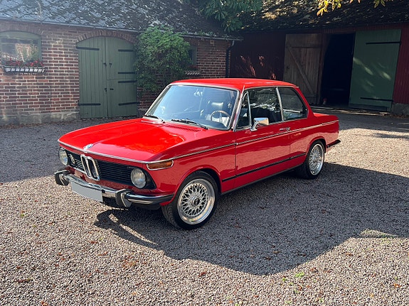 BMW 1602 4 of 5