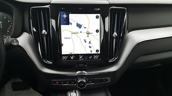 Volvo XC60 15 of 26