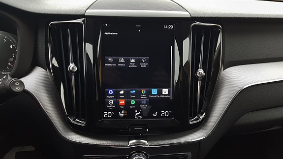 Volvo XC60 16 of 26