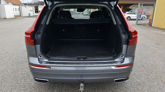 Volvo XC60 10 of 26