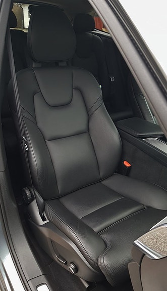 Volvo XC60 21 of 26