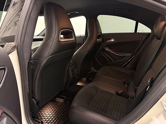 Mercedes-Benz CLA220 d 15 of 16
