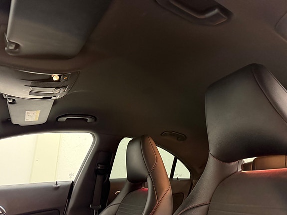 Mercedes-Benz CLA220 d 10 of 16