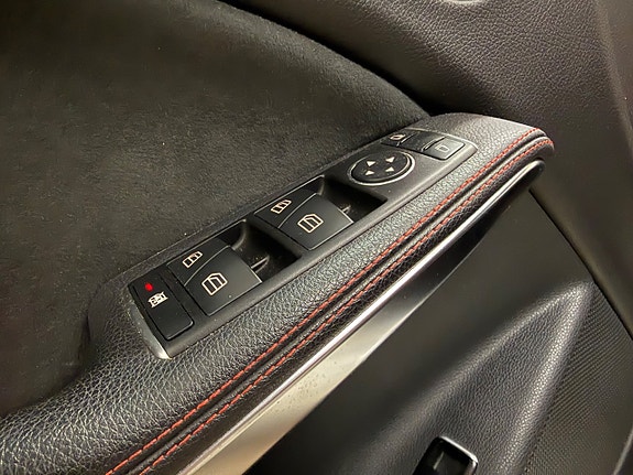 Mercedes-Benz CLA220 d 11 of 16