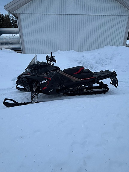 Lynx Xtrim RE 850 E-TEC 3 of 5