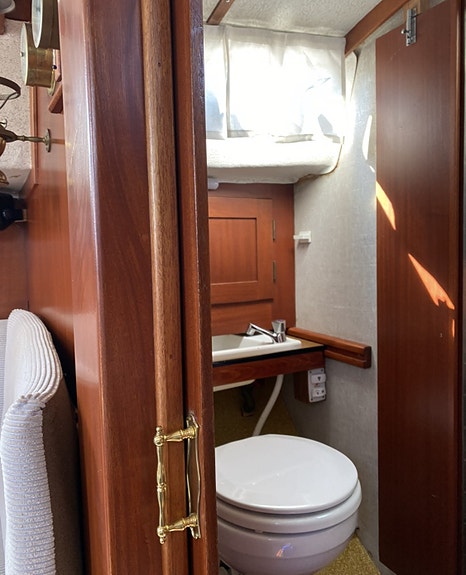 Hallberg Rassy Monsun 31 11 of 12