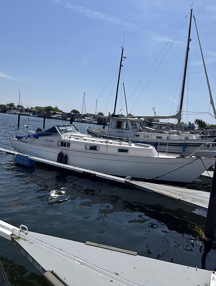 Hallberg Rassy Monsun 31 2 of 5